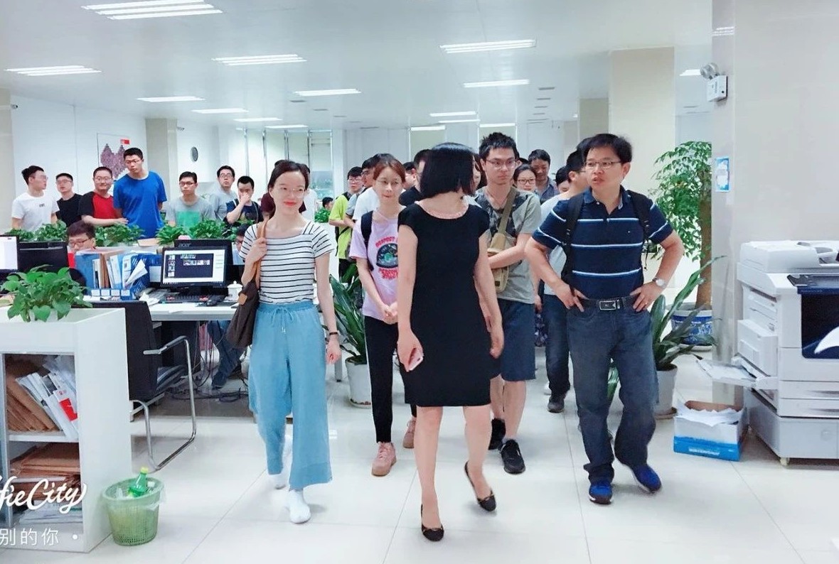 1532913922751636.jpg 1532913922751636.jpg