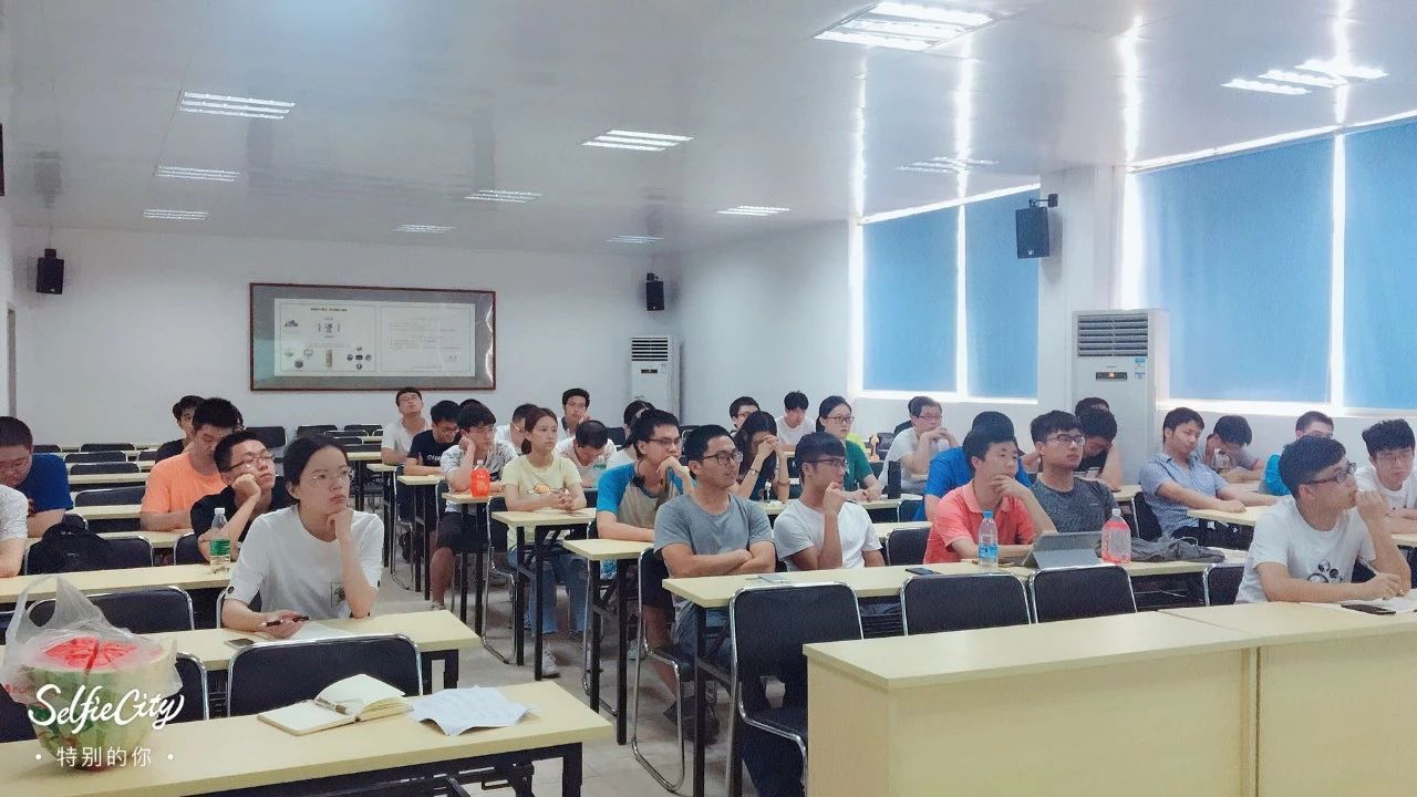 1532913984485312.jpg 1532913984485312.jpg